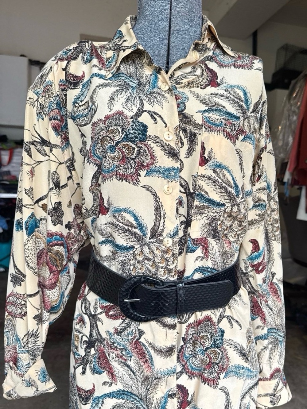 Jones New York Cream Floral Button-Front Women's Shirt Jacket and skirt